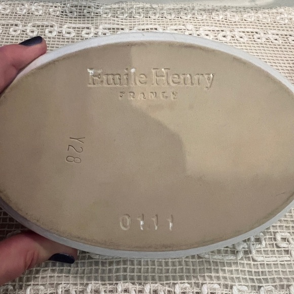 2 pieces Emile Henry escargots dish and oval baking dish.  Made in France. - Picture 9 of 12